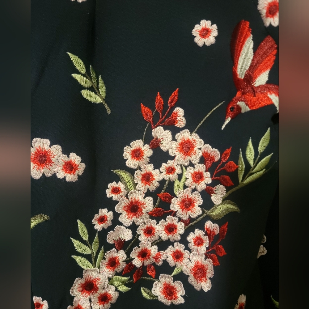 Soft Surroundings Cherry Blossom Floral Hummingbird Embroidered Jacket Kimono, L - Picture 4 of 6